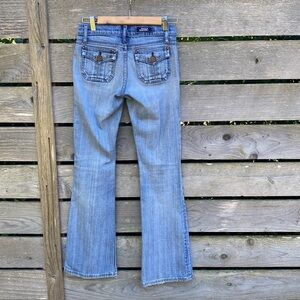 Rock and Republic size 25 Flared Jeans